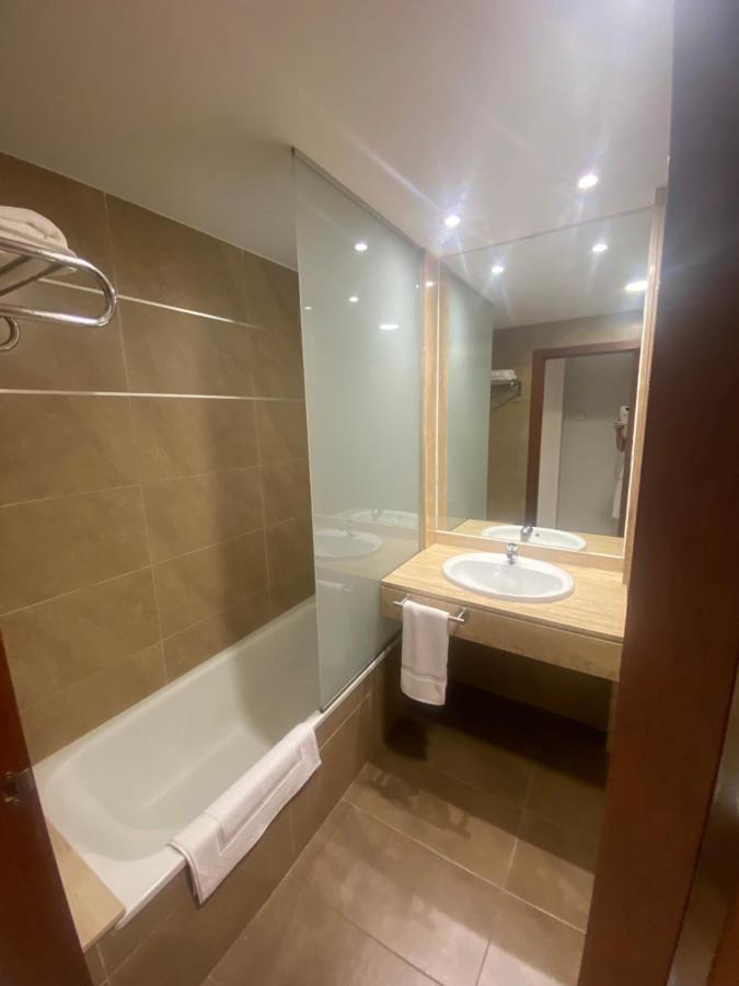 Cityexpress Hotel San Fernando - Carcaixent Екстер'єр фото
